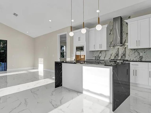 2839 60TH AVENUE N, St Petersburg, FL 33714