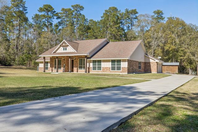 118 Roosevelt Street, Shepherd, TX 77371