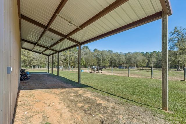 118 Roosevelt Street, Shepherd, TX 77371