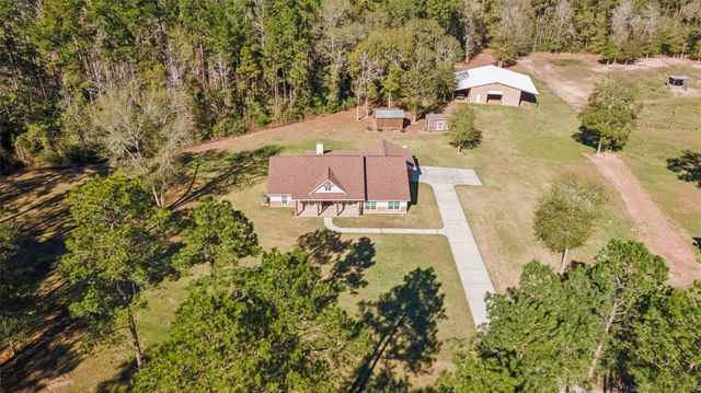 118 Roosevelt Street, Shepherd, TX 77371