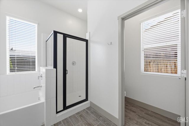6618 Sycamore Wood Lane, Bakersfield, CA 93313