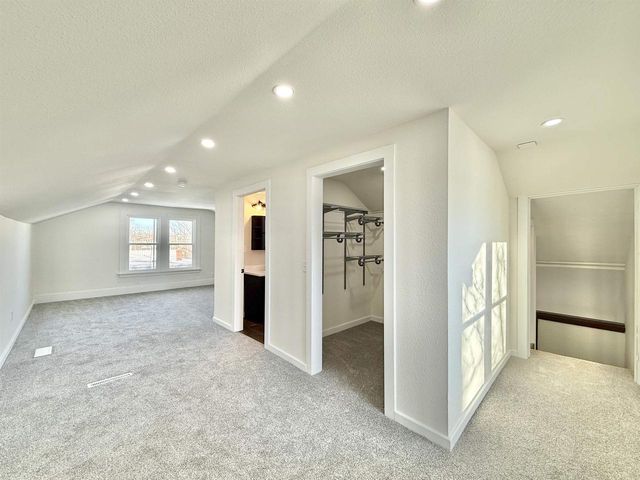 1614 N Washington Street, Janesville, WI 53548