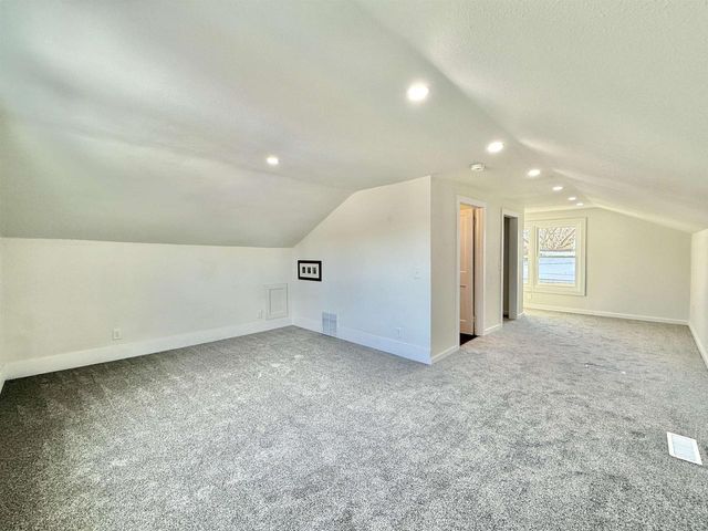 1614 N Washington Street, Janesville, WI 53548