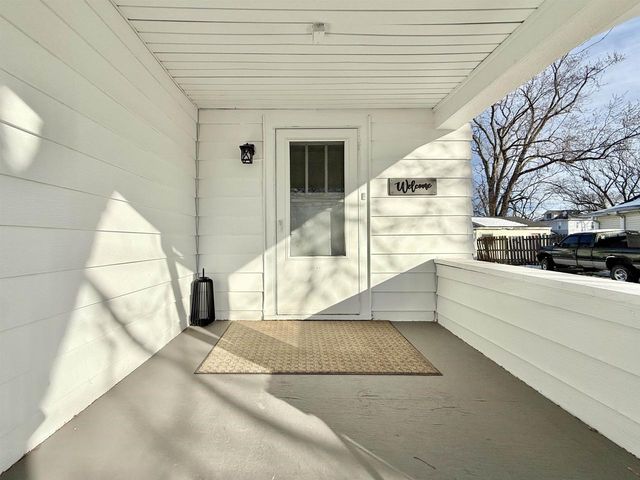 1614 N Washington Street, Janesville, WI 53548