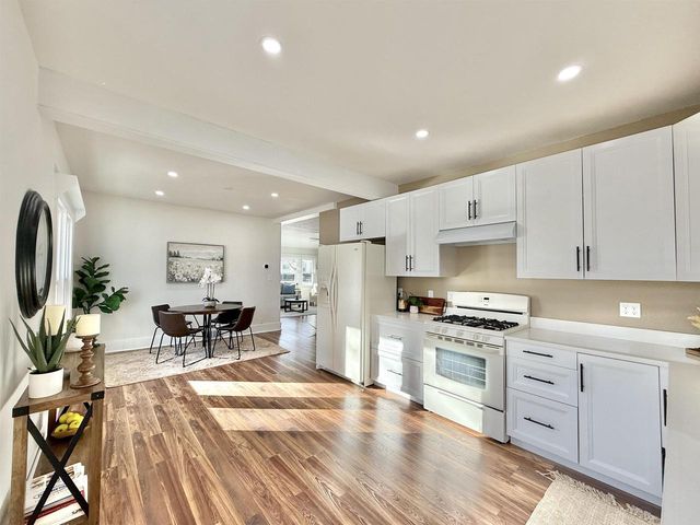 1614 N Washington Street, Janesville, WI 53548