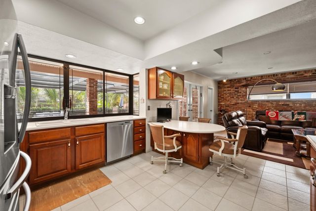 3400 N 47th Avenue, Hollywood, FL 33021