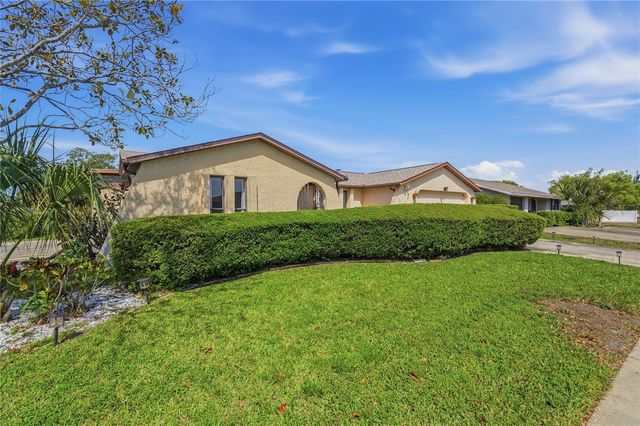 9135 FARMINGTON LANE, Port Richey, FL 34668