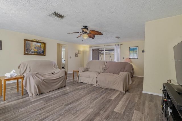 9135 FARMINGTON LANE, Port Richey, FL 34668