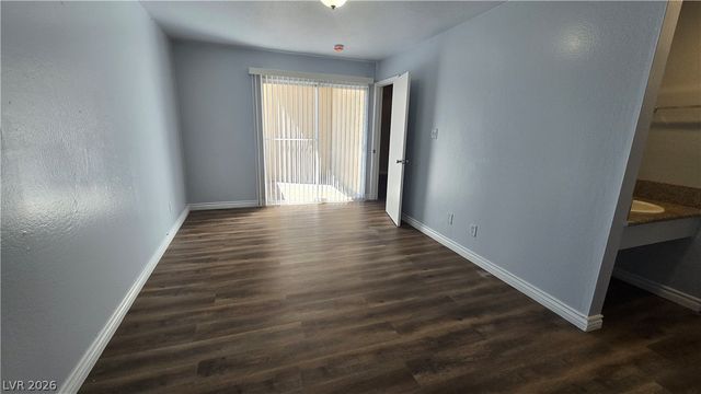 716 North 11th Street 2, Las Vegas, NV 89101