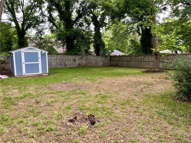 221 Bellview Street, Winder, GA 30680