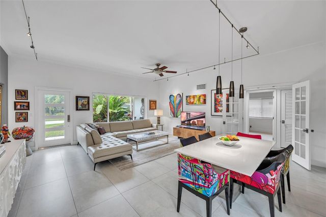 1722 NE 27th Drive, Wilton Manors, FL 33334