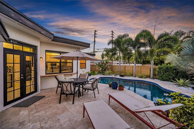 1722 NE 27th Drive, Wilton Manors, FL 33334
