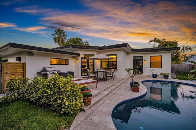 1722 NE 27th Drive, Wilton Manors, FL 33334