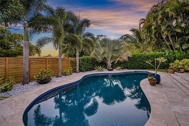 1722 NE 27th Drive, Wilton Manors, FL 33334