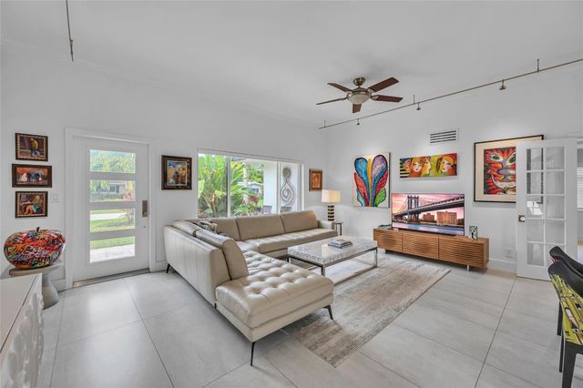 1722 NE 27th Drive, Wilton Manors, FL 33334