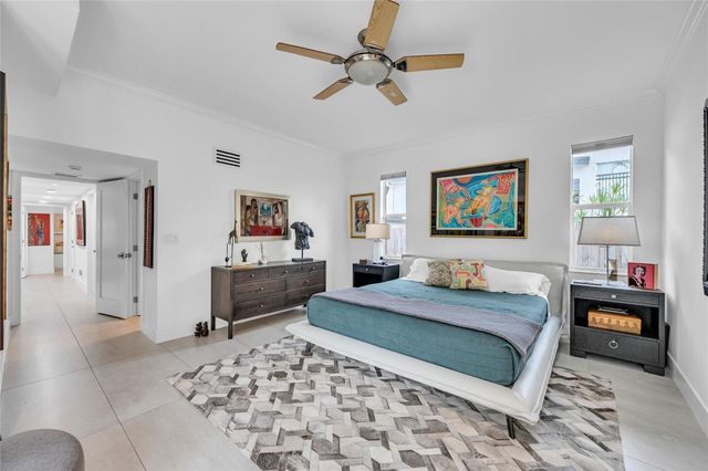 1722 NE 27th Drive, Wilton Manors, FL 33334