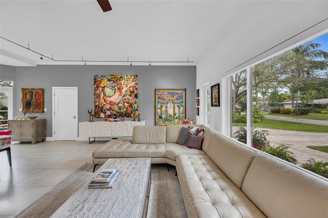 1722 NE 27th Drive, Wilton Manors, FL 33334