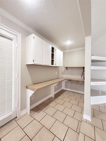 16103 Camino Del Sol Drive, Houston, TX 77083