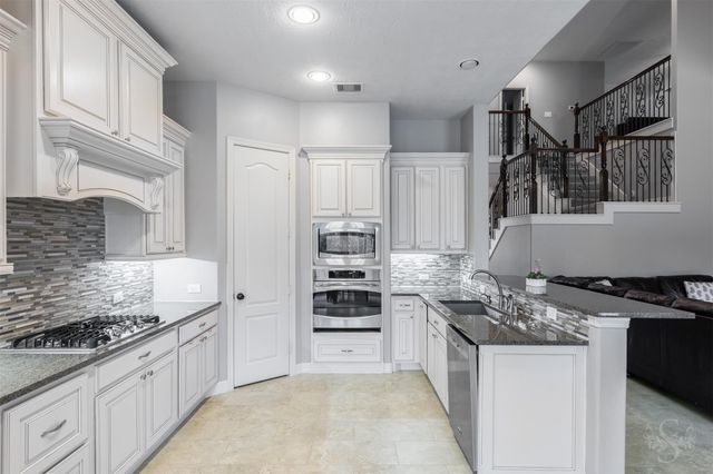 5518 Cedar Elm Lane, Fulshear, TX 77441