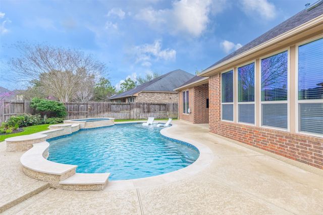 5518 Cedar Elm Lane, Fulshear, TX 77441