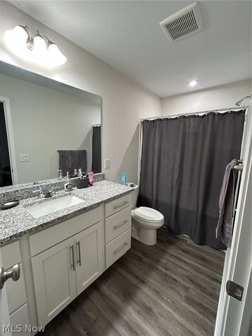 756 Hazelwood Drive, Vermilion, OH 44089