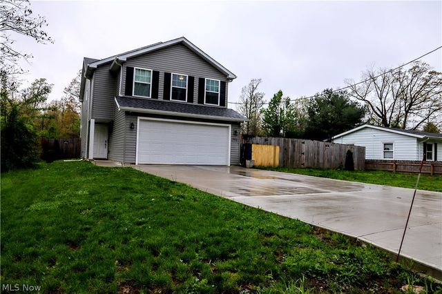 756 Hazelwood Drive, Vermilion, OH 44089