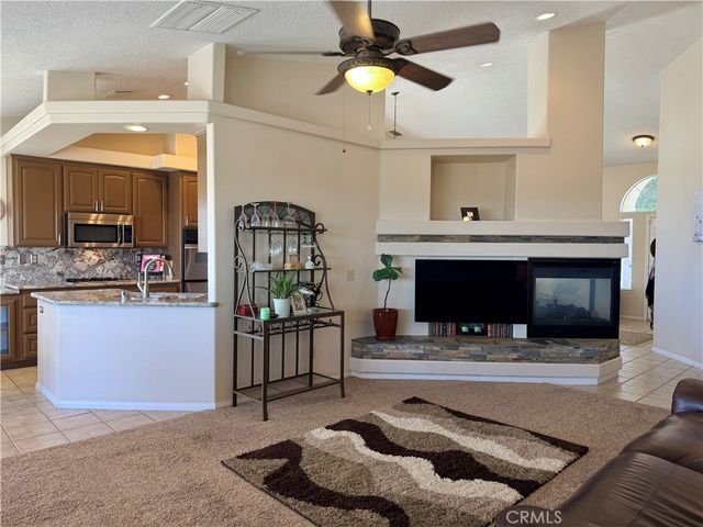 8535 Alta Mesa Road, Hesperia, CA 92344