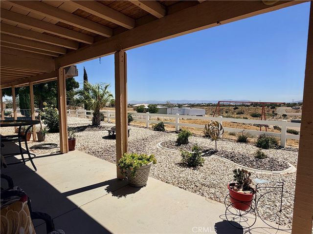 8535 Alta Mesa Road, Hesperia, CA 92344
