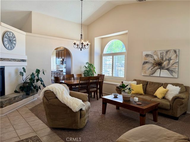 8535 Alta Mesa Road, Hesperia, CA 92344