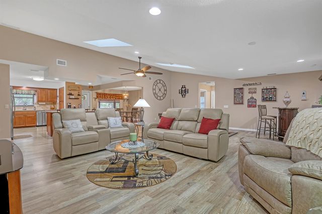 8581 SW 17TH Avenue, Stuart, FL 34997