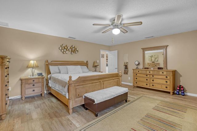 8581 SW 17TH Avenue, Stuart, FL 34997