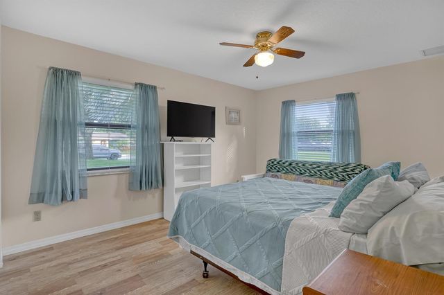 8581 SW 17TH Avenue, Stuart, FL 34997
