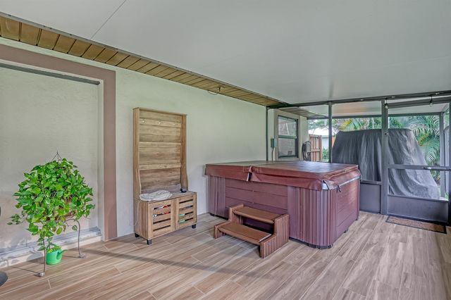 8581 SW 17TH Avenue, Stuart, FL 34997