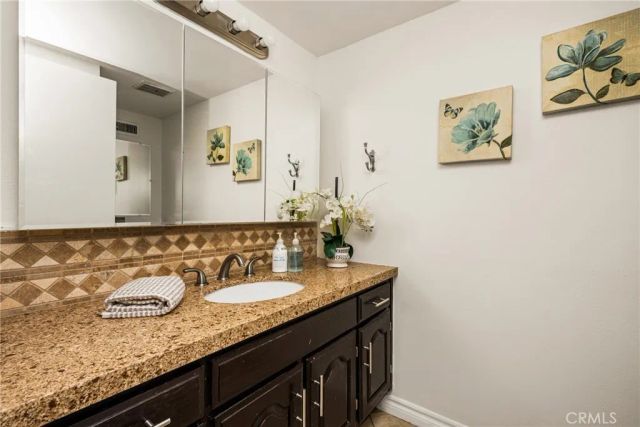 306 Los Padres Lane, Placentia, CA 92870