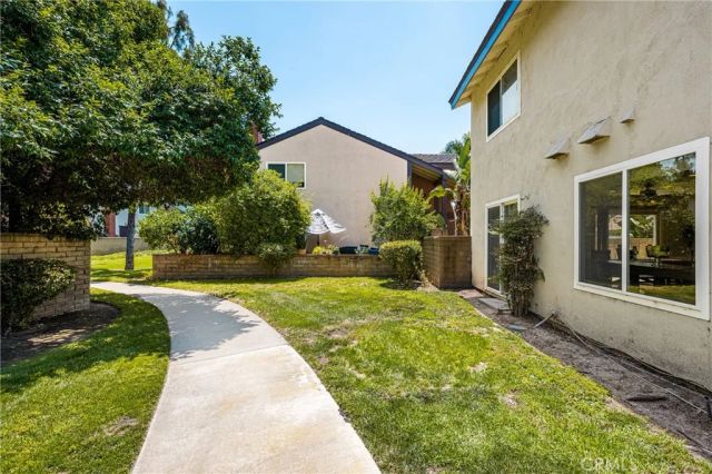 306 Los Padres Lane, Placentia, CA 92870