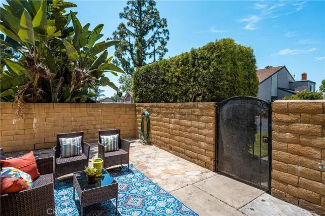 306 Los Padres Lane, Placentia, CA 92870