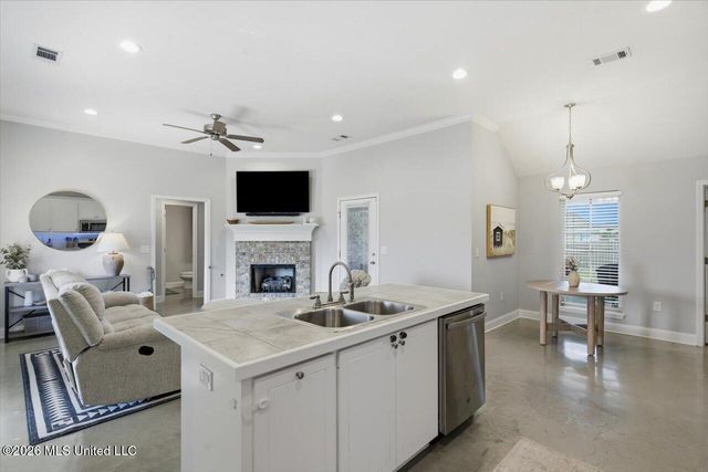 1402 Victoria Lane, Brandon, MS 39042