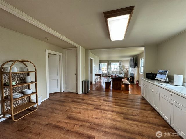 203 W Ocean Ave, Westport, WA 98595