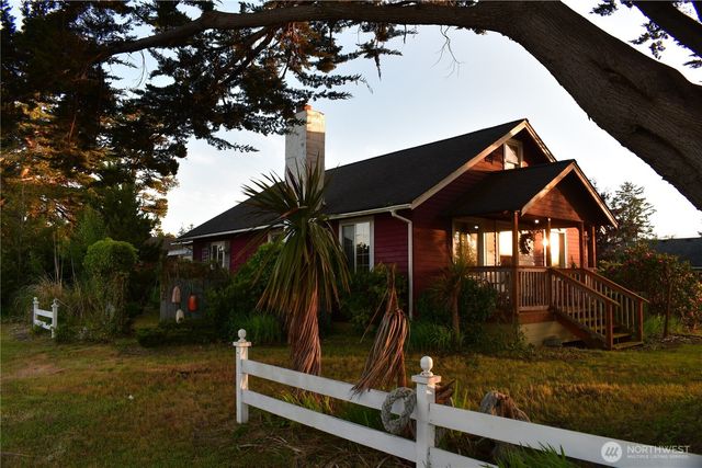 203 W Ocean Ave, Westport, WA 98595