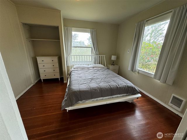 203 W Ocean Ave, Westport, WA 98595