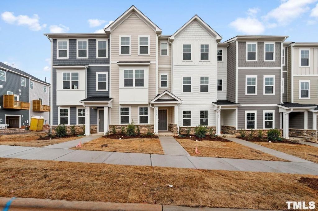 742 Cormiche Lane, Wake Forest, NC 27587