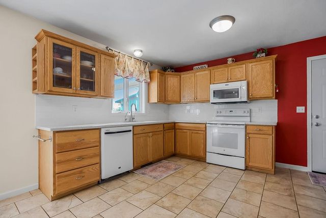 31004 W 271 Street, Paola, KS 66071
