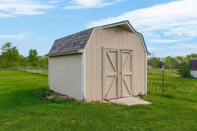 31004 W 271 Street, Paola, KS 66071