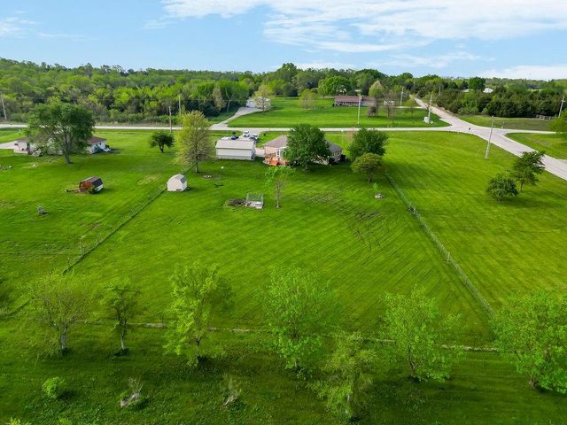 31004 W 271 Street, Paola, KS 66071