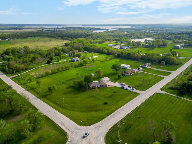 31004 W 271 Street, Paola, KS 66071