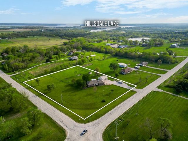 31004 W 271 Street, Paola, KS 66071