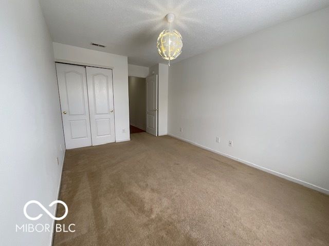 10056 Clear Creek Circle, Indianapolis, IN 46234