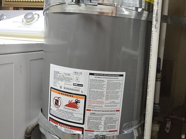 644 W LAMPLIGHTER WAY, Riverdale, UT 84405