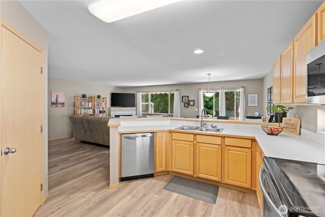 405 118th Street E, Tacoma, WA 98445