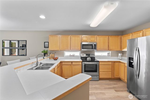 405 118th Street E, Tacoma, WA 98445